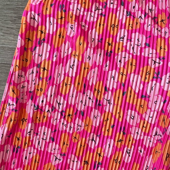 Lulu Plisse Pant Hot Pink - Petal and Pup - Picture 11 of 16